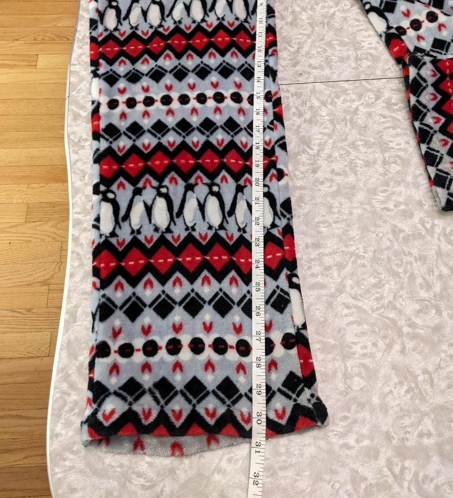 Vera Bradley Fleece Penguins Pajama Pants - Picture 6 of 8